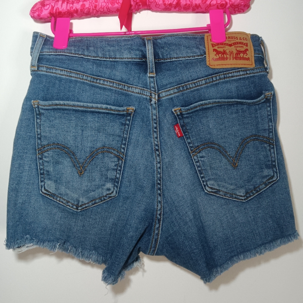 Levi's mile high shorts size 27